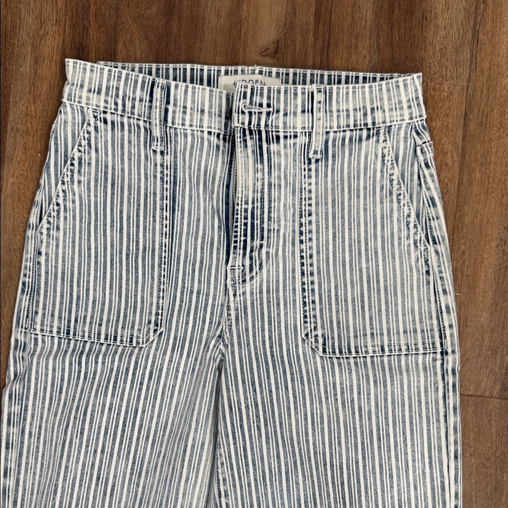 ✨Hidden Jeans✨ Size 25 ✨ - Picture 3 of 4